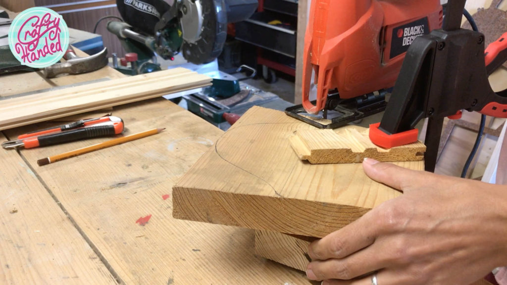 Cutting the Curved Ends