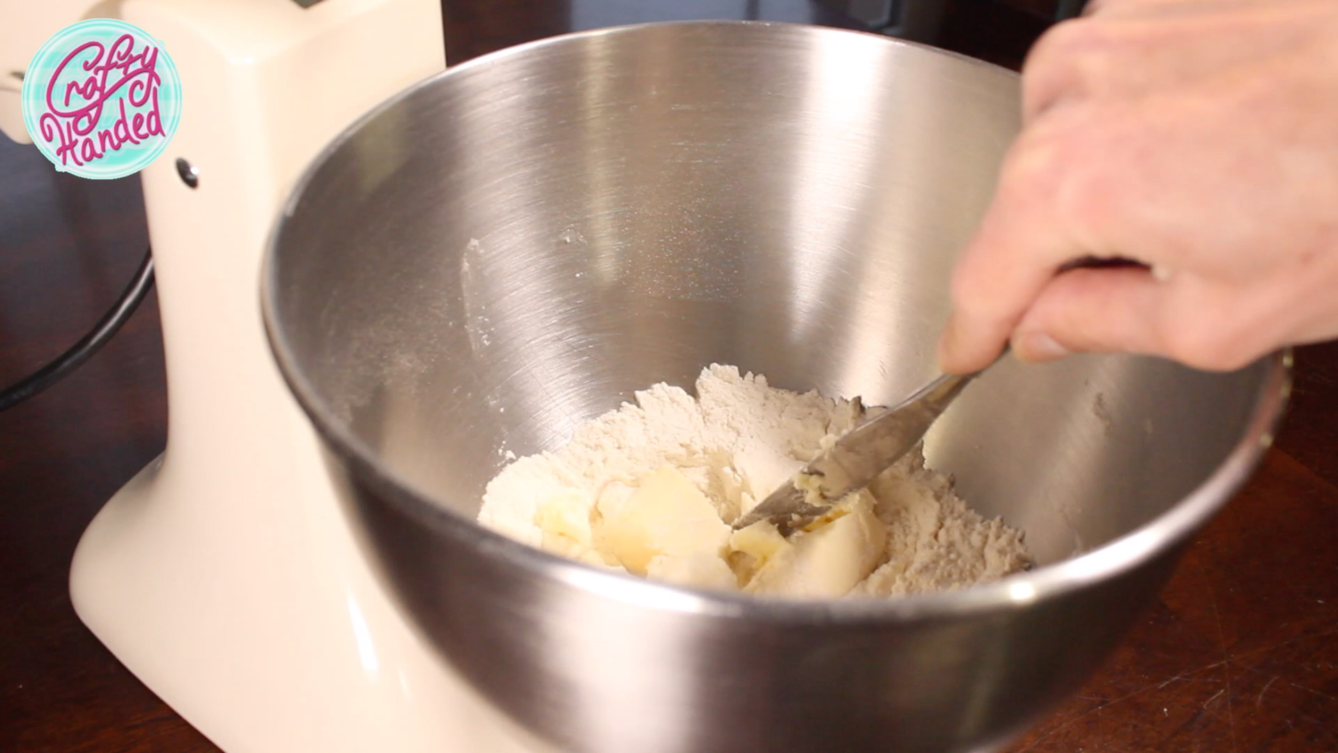 Blend the flour, sugar and butter